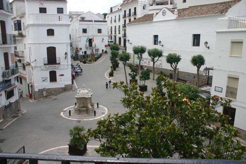купить недвижимость в Касарес испания