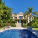 Вилла в Marbella с собственным участком 14 соток с большим бассейном